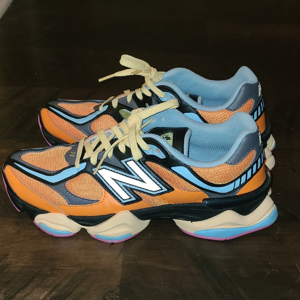 Excellent Condition New Balance Abzorb 9060 Vibrant Orange and Blue Sneakers